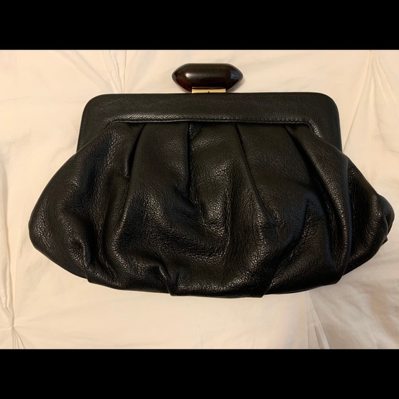 Oushka leather clutch - Picture 2 of 6